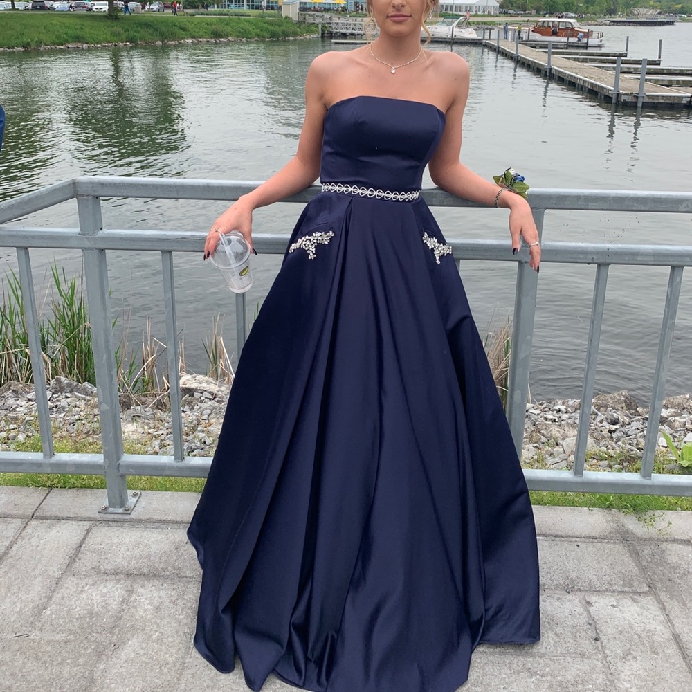 Prom dress